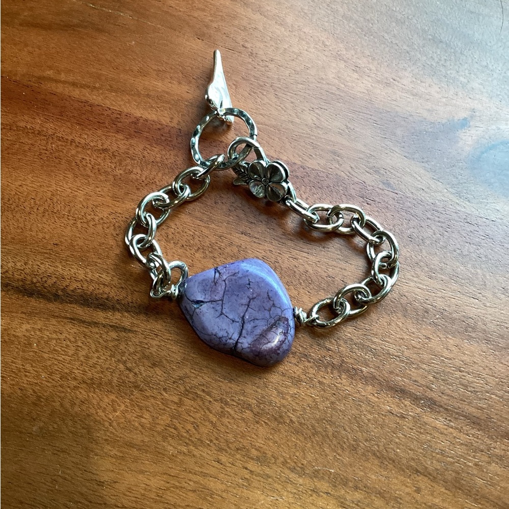 Howlite Bracelet - Picture 3 of 5